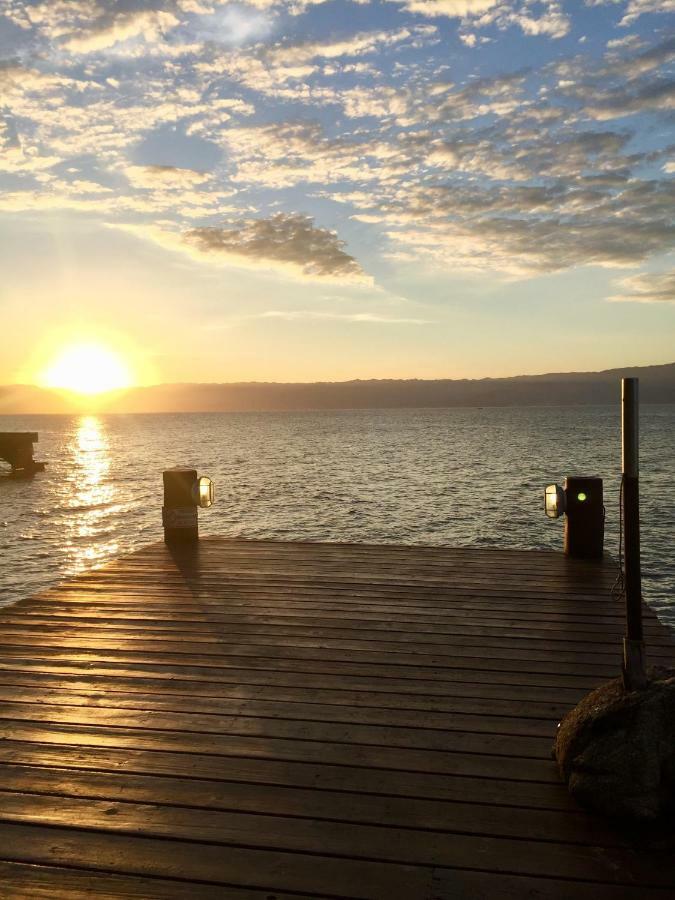 Casa Vermelha Guest House อิลญาเบลา ภายนอก รูปภาพ